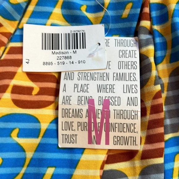 NEW LuLaRoe Madison Skirt USA Print Medium - Picture 5 of 9